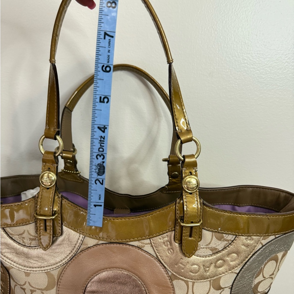 Coach “Carly” patchwork Metallic Gold and Silver Circle Tote bag - Picture 8 of 15